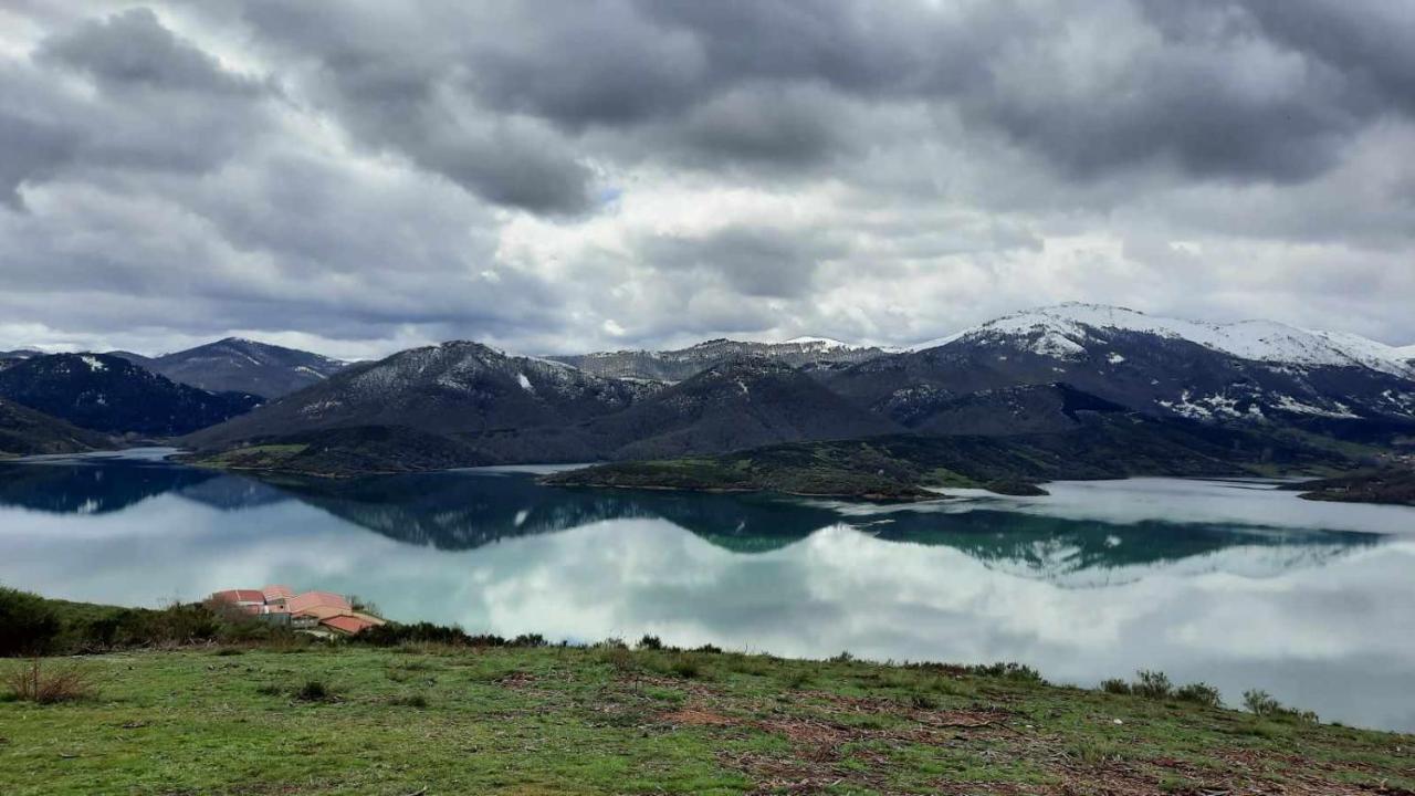 Riaño en las Montañas de Carmen Exterior foto